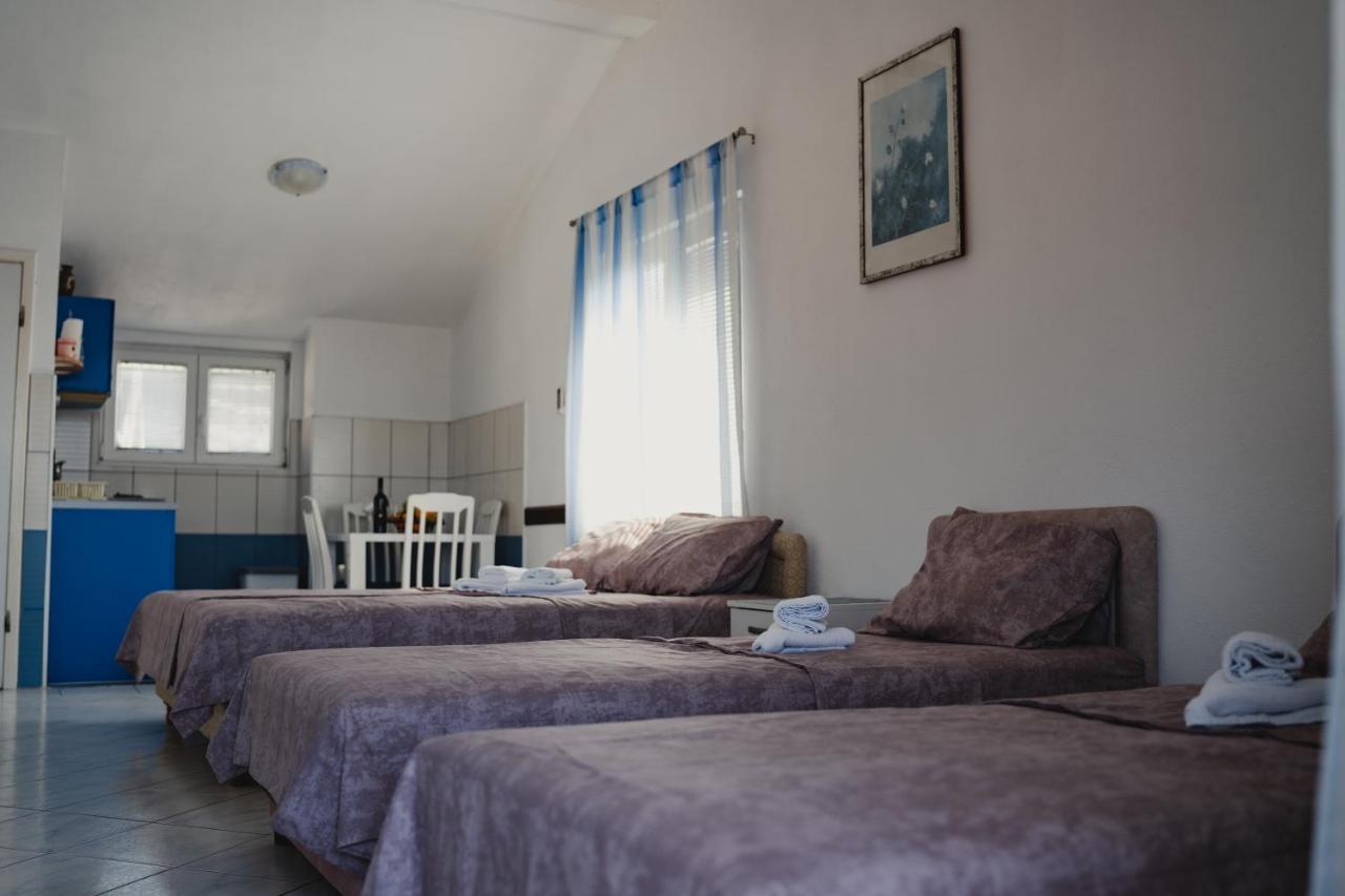 Apartments Djukic تيفات المظهر الخارجي الصورة