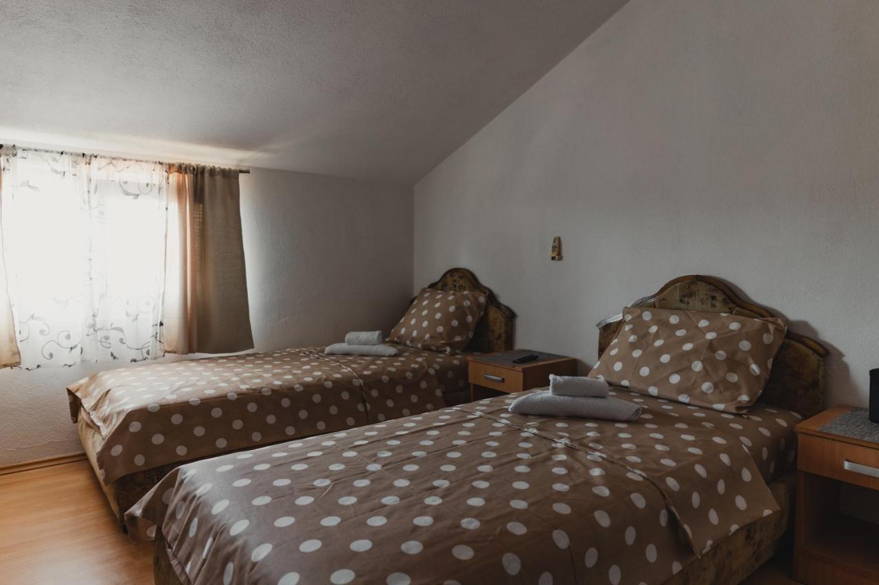 Apartments Djukic تيفات المظهر الخارجي الصورة