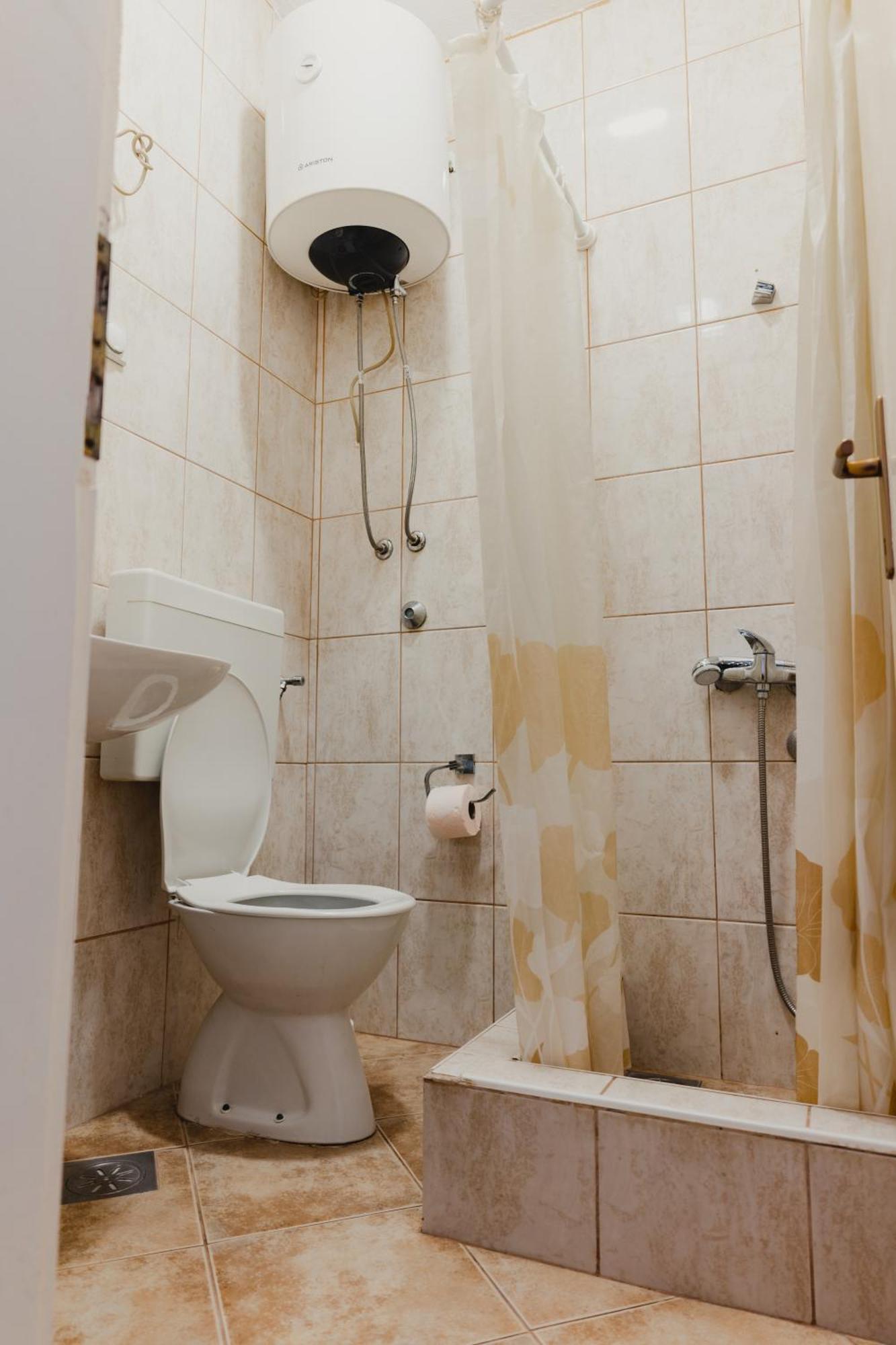 Apartments Djukic تيفات الغرفة الصورة